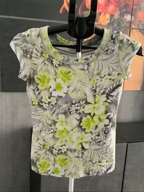 Marc Cain Floral Crew Neck Women’s Top - Lime Green & Gray N2 US 4